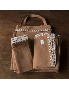 Set Artisan Crochet: Mantel + 6 Servilletas + Bolsita 2