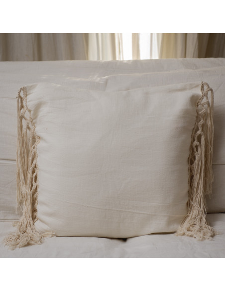 Combo de Almohadones - ETNA - flecos largos crochet laterales
