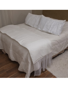 Pie de Cama -  Tul Bordado +  Fundas