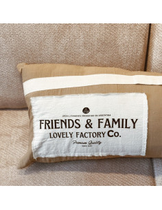 Almohadon Friends & Family Factory -  Caqui Manija