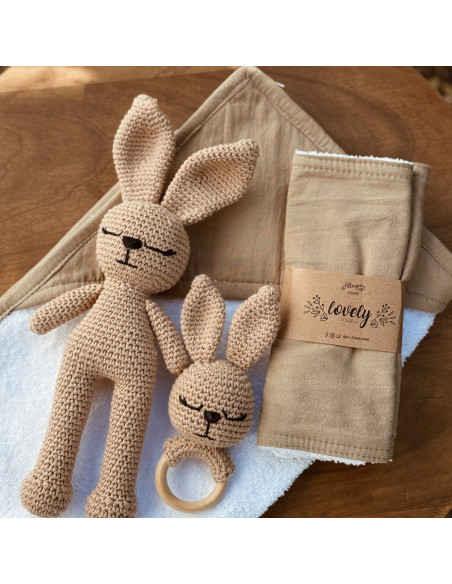 Set Baby: Mascota, Sonajero, 2 Babitas, 1 toallón