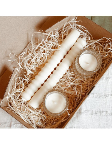 Celebration Box - 2 candelabros con vela de soja + 2 velas de soja de 20 cm