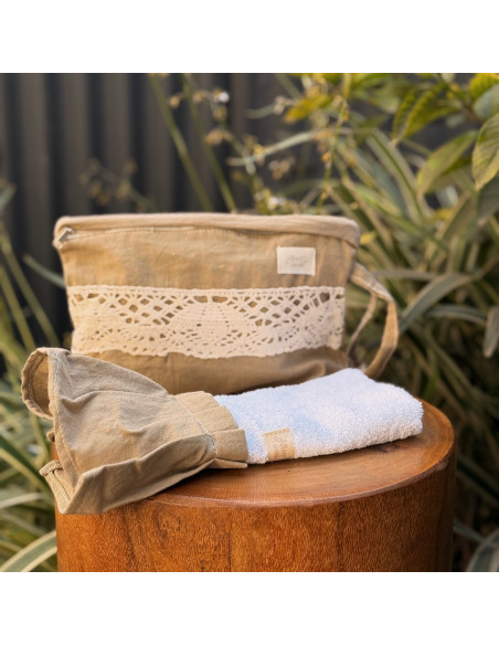 Promo 10 + 2 Necesers: Neceser + toalla de mano + lavander bag