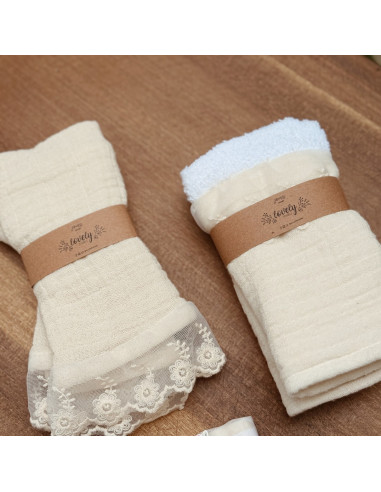 Set Lovely Bath:  2  Mini toallas + Jabón