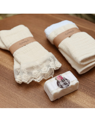 Set Lovely Bath:  2  Mini toallas + Jabón