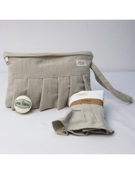 Neceser Emilie Volado  + Mini Toalla + Jabón