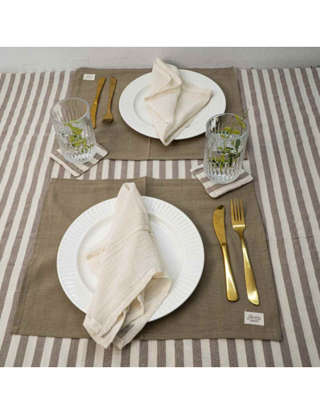 Combo Mesa:  Mantel + 6 Ind + 6 servilletas + 6  posavasos