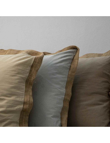 Combo Almohadones Leslie Lisos - YUTE